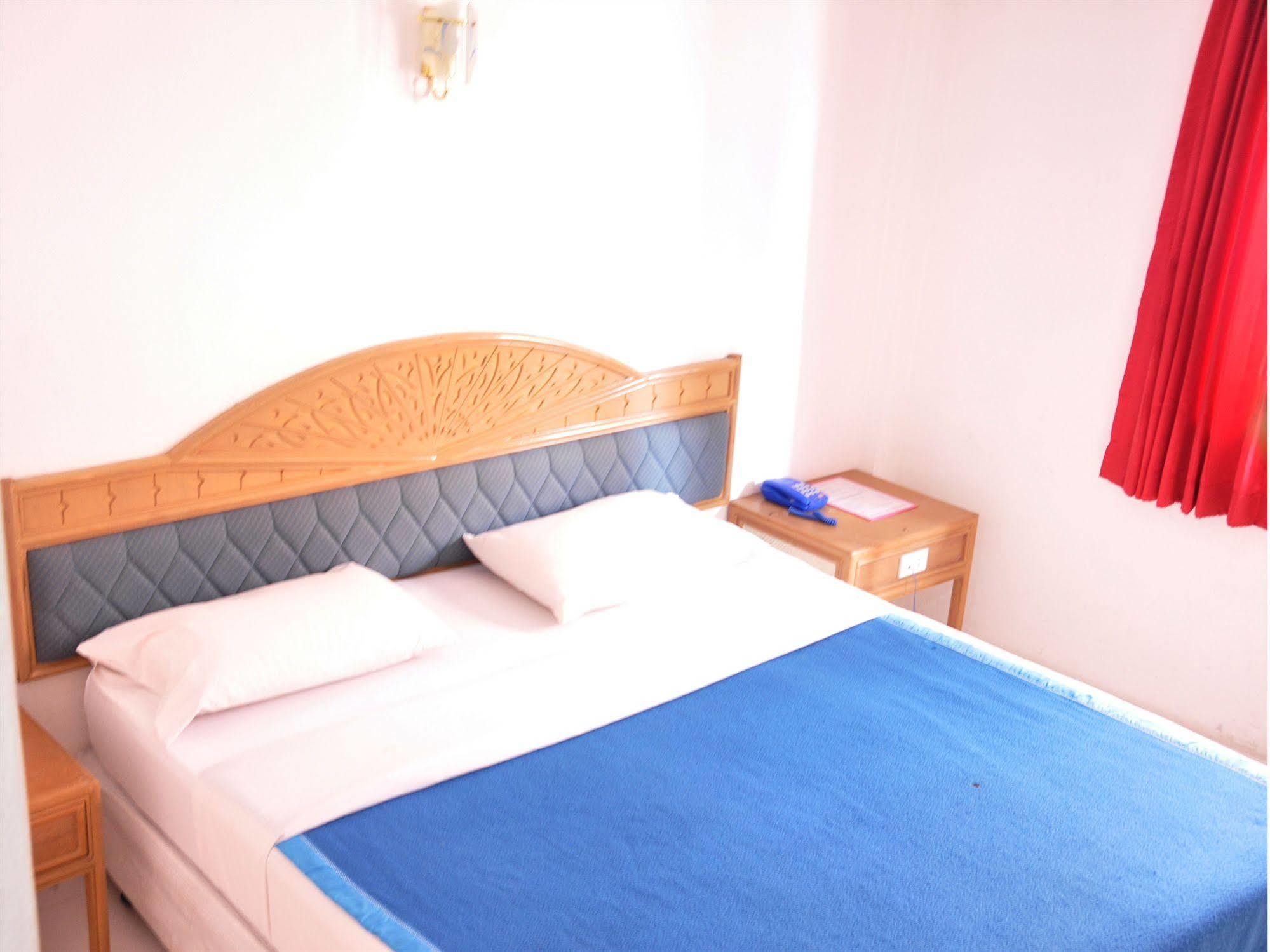 Highfive Guest House Pattaja Kültér fotó